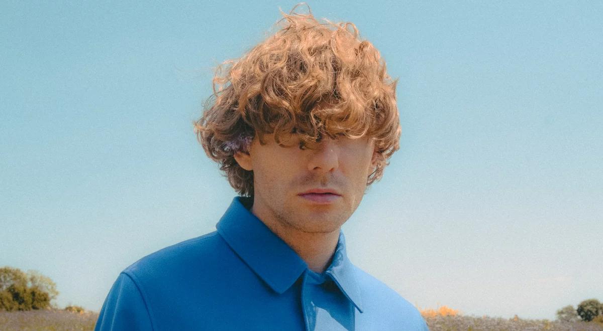 Raf Skowroński – debiut z londyńską edukacją muzyczną w tle