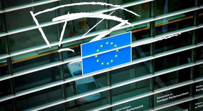 "Sikorski chciałby być drugą baronessą Ashton"