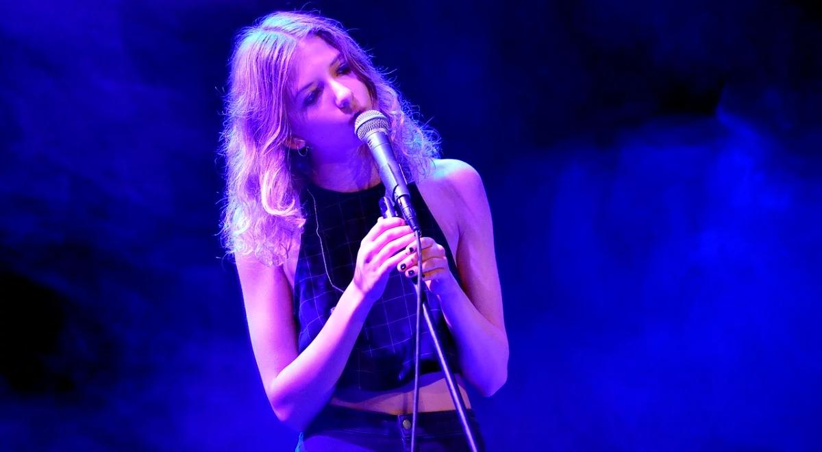 Justyna Święs czyta biografie, choć ich nie lubi