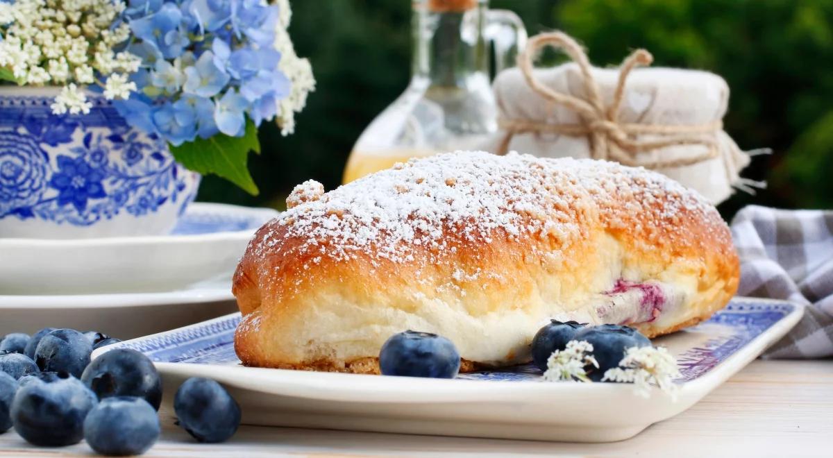 Sezon na jagody i… jagodzianki, czyli smaki lata i wakacji