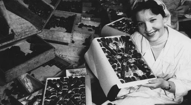 Dropsy, szklaki, bajaderka, bombonierki. Jak słodki był PRL?