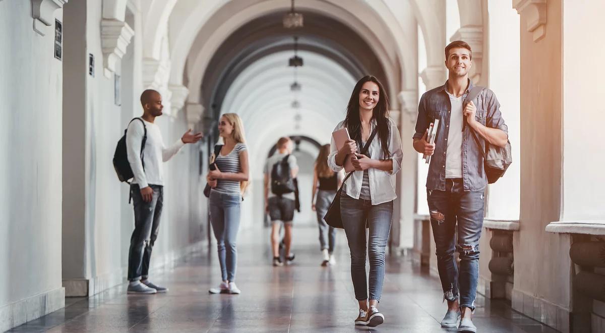 "Our Future Forum". Szansa dla uczniów, którzy marzą o studiach za granicą