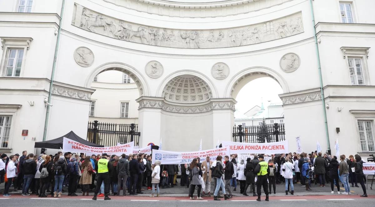 Protest lekarzy rezydentów. "Trzeba dochodzić do wyższego wynagrodzenia"