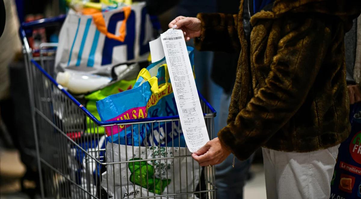 Paragony fiskalne w supermarketach. Dlaczego stają się coraz dłuższe? 