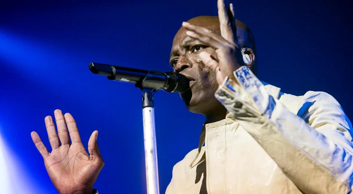 Seal świetuje 30-lecie kultowych płyt. Premiera filmu koncertowego w lutym