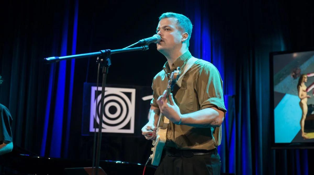 Bestia i popiół u Błażeja Króla. "Płyta to na pewno fragment o mnie"