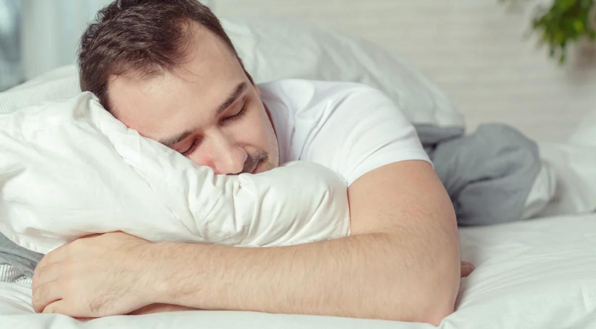 Kosmos w łóżku, czyli blisko 80 tysięcy złotych za dwa miesiące leżenia