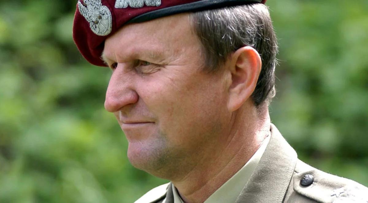 "Zostawił dwie róże". Reportaż o Bronisławie Kwiatkowskim [POSŁUCHAJ]