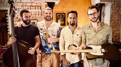 Intensywny, wspaniały czas – gitarzysta Kuba Wójcik opowiada o koncertach w Indiach i Bangladeszu
