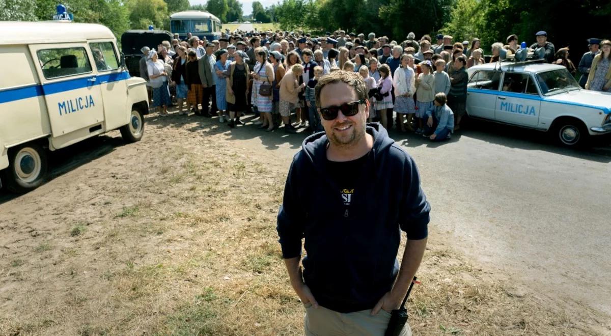 "Wśród nocnej ciszy": Jan Holoubek kręci serial o przerażającej zbrodni