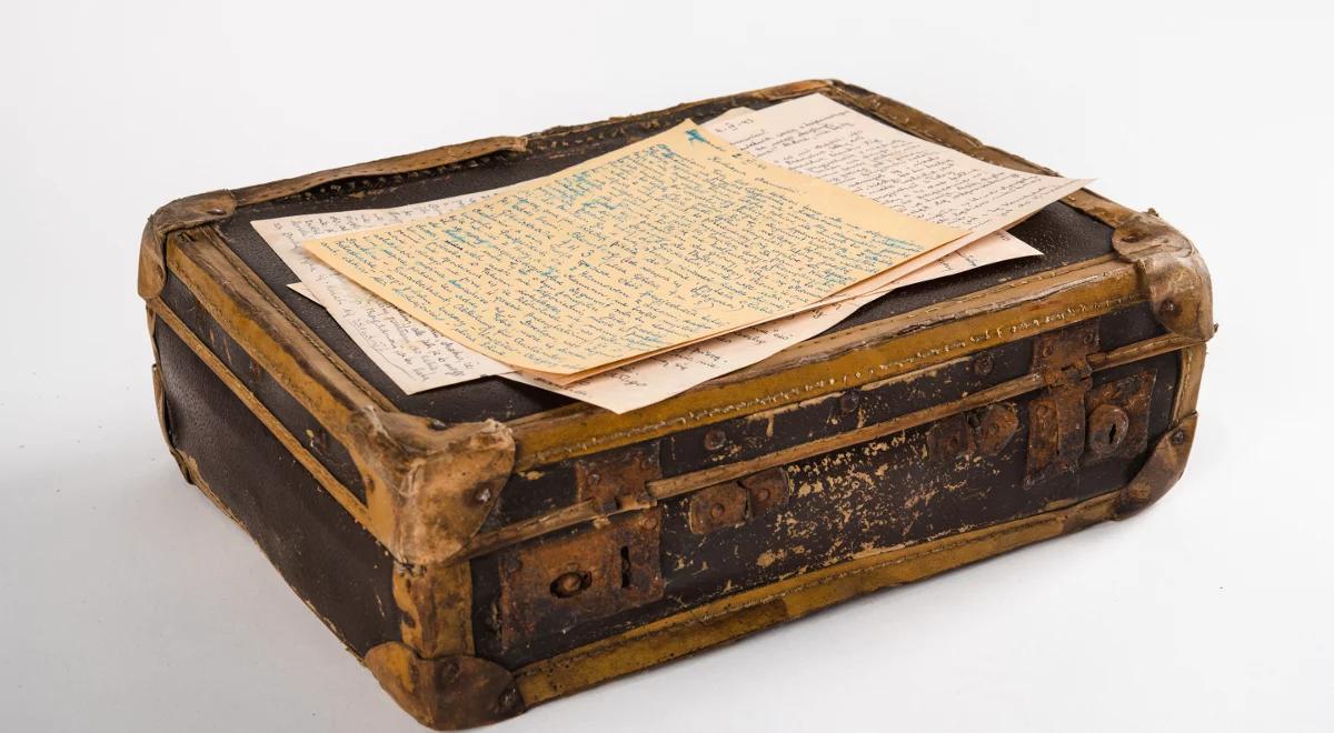 Cudem ocalone pamiątki. Walizka uratowana z Powstania Warszawskiego [POSŁUCHAJ]