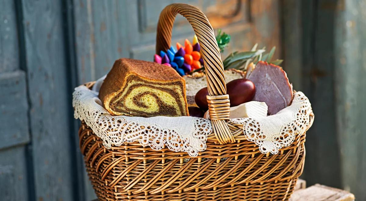 Śniadanie wielkanocne dla samotnych