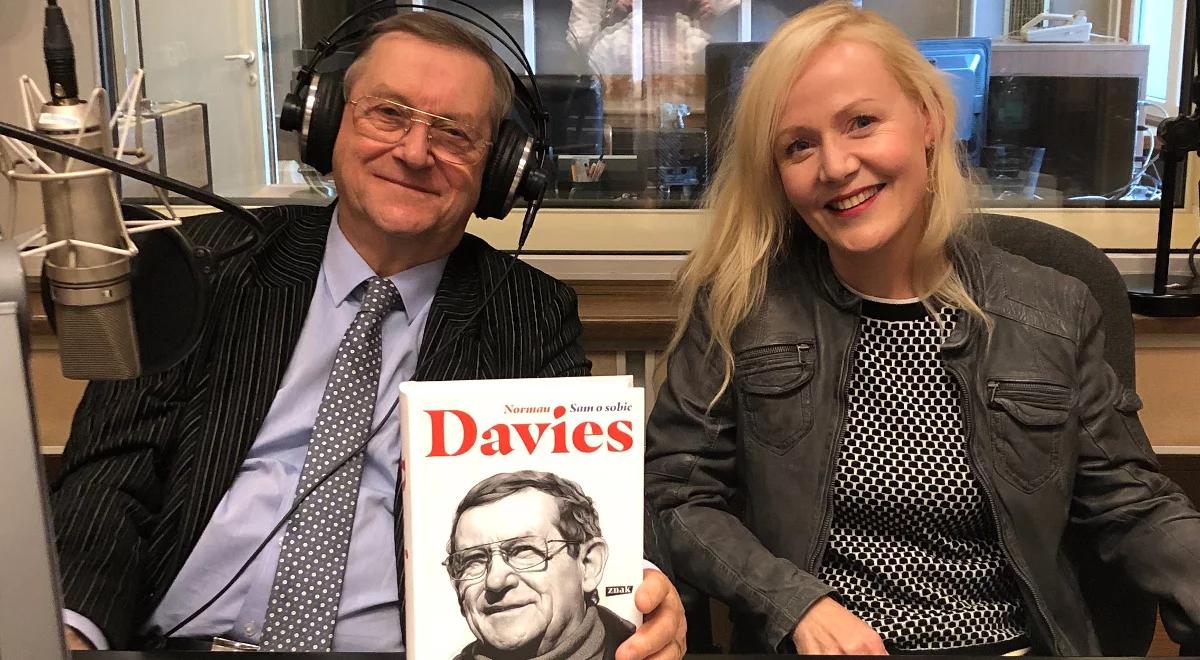 Norman Davies: historyk zawsze jest częścią własnej historii