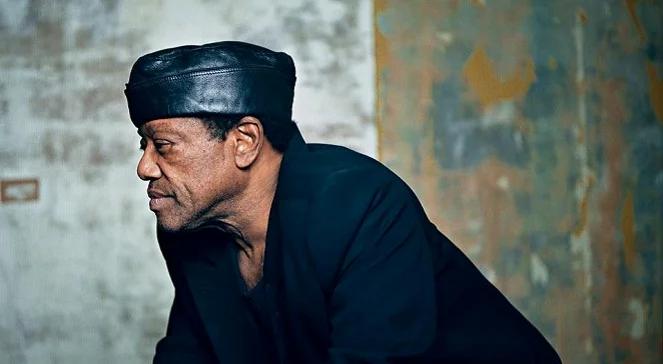 Bobby Womack - Love Is Gonna Lift You Up