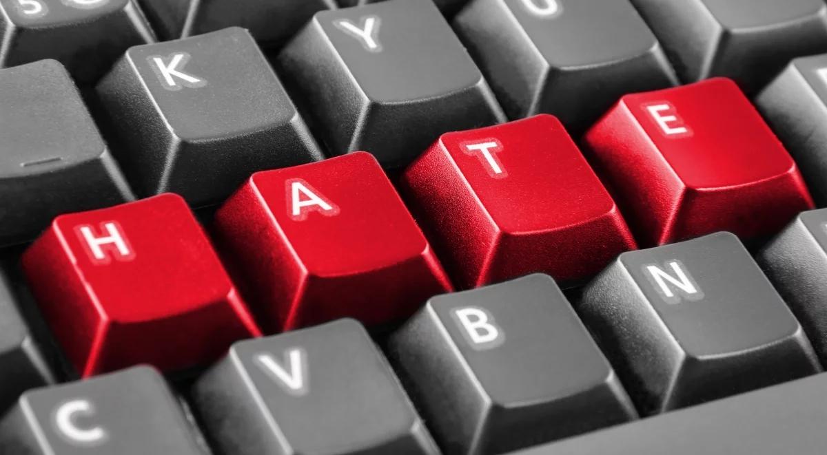 Mowa nienawiści. Czym jest i jak z nią walczyć?