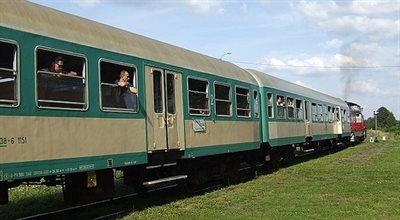 Władysławowo: pociąg wlókł auto 100 metrów