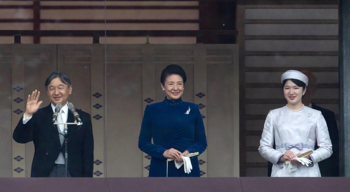 Spóźnieni i sztywni: japońska rodzina cesarska wkracza do mediów społecznościowych