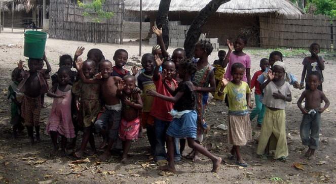 "Dzieci z Mozambiku nauczyły mnie miłości i dzielenia się"