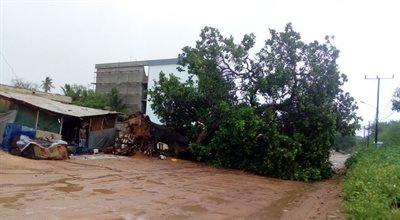 Mozambik: ogromne zniszczenia i pięć ofiar śmiertelnych po przejściu cyklonu Kenneth