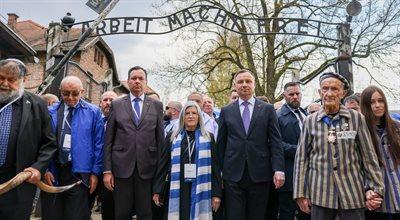 Marsz Żywych. Prezydent: Holokaust zrodził się z nienawiści, dziś z niej rodzą się zbrodnie na Ukrainie