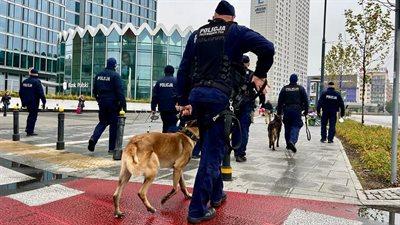 Święto Niepodległości. Policja: wydarzenia w Warszawie przebiegły spokojnie i bezpiecznie