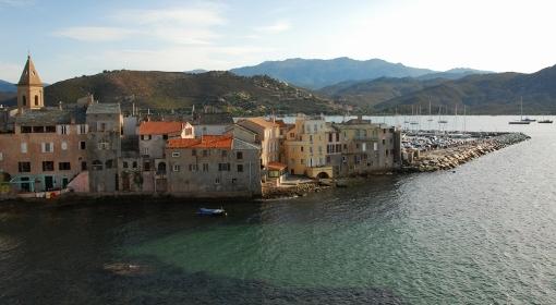 Korsyka - wyspa Napoleona, ośmiornic i kasztanów