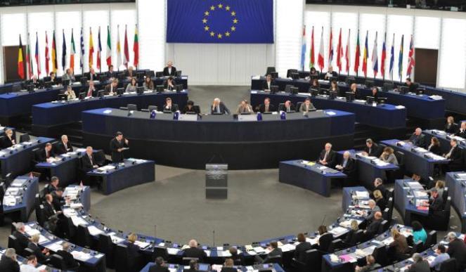 Wybory do Parlamentu Europejskiego jak wyścig prezydencki? 