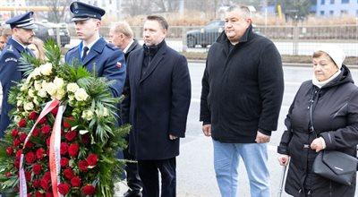 14. rocznica śmierci podkomisarza Andrzeja Struja. Szefowie MSWiA i policji uczcili jego pamięć 