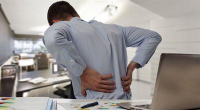 Bóle pleców – choroba cywilizacyjna, której trudno uniknąć. Jak zadbać o swój kręgosłup? 