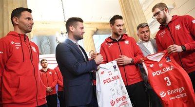 Kamil Bortniczuk podziękował polskim koszykarzom. "Życzę, by za tym sukcesem poszły kolejne"