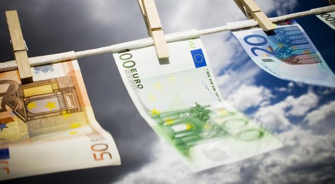 Unia bankowa lekiem na problemy euro sfery?