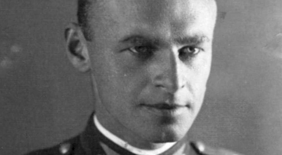 "Wyklęty" Witold Pilecki. Proces przywracania rotmistrza pamięci