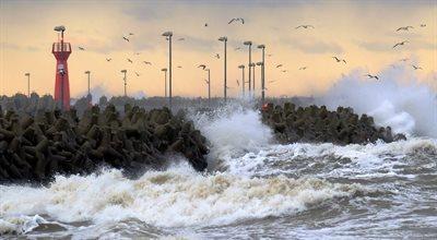 Uwaga na sztorm na Bałtyku. IMGW wydał ostrzeżenia