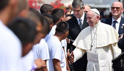 Światowe Dni Młodzieży 2023 za nami. Ogromna frekwencja i apel papieża o modlitwę o pokój