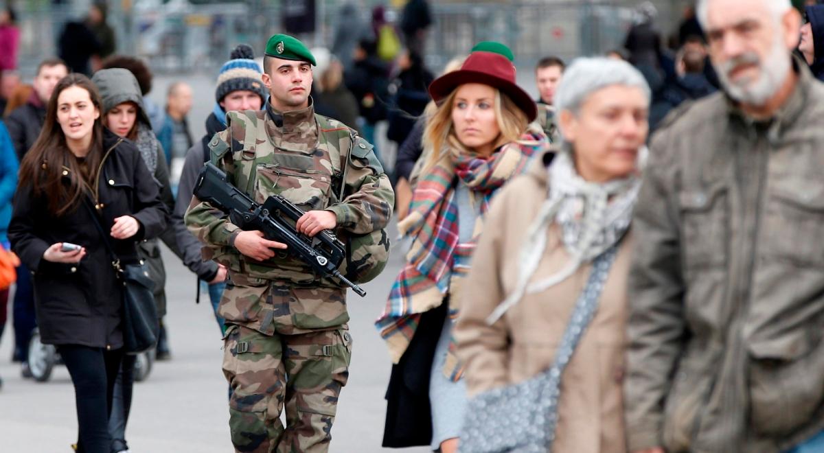 Dramat w Paryżu. "Terroryści są na fali wznoszącej"