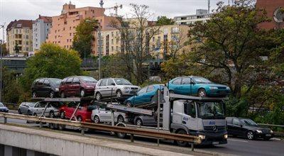 Wzrósł import używanych aut osobowych do Polski. Są najnowsze dane