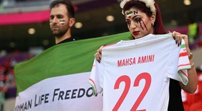 Setki ofiar protestów w Iranie po śmierci Mahsy Amini. Demonstracje przeniosły się też do Kataru