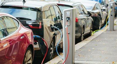 Elektryki - drogie, problematyczne i wcale nie takie ekologiczne. Ich zalew wykończy rynek aut używanych?