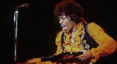 Jimi Hendrix – gra zębami i gitara w ogniu