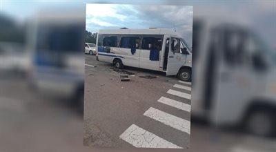 Ukraina: ostrzelano bus, są ranni. Podróżowali nim prorosyjscy politycy