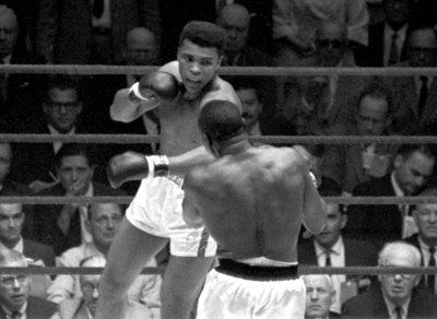 Jak Muhammad Ali wstrząsnął światem. Minęło 60 lat od walki z Listonem. "Nie mógł wiedzieć, co zrobię w ringu"