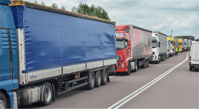 Bezpieczeństwo ruchu samochodów ciężarowych. Co trzeba wiedzieć?