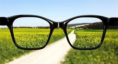 Skąd wzięły się okulary i jaka jest ich historia? 