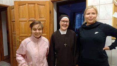 Siostry Franciszkanki Służebnice Krzyża z Lasek pomagają niewidomym dzieciom z Ukrainy i apelują o dalsze wsparcie