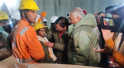 Katastrofa w Himalajach. Po dwóch tygodniach ratownicy wydobyli wszystkich uwięzionych w tunelu robotników