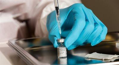 Powikłania po szczepieniach przeciwko COVID-19. Kilkanaście tysięcy zgłoszeń w Niemczech