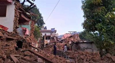 Trzęsienie ziemi w Nepalu. Rośnie liczba ofiar, jest wielu rannych