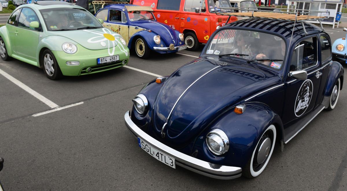 "Samochód dla ludu" i ulubieniec hippisów – historia i fenomen legendarnego Volkswagena Garbusa
