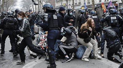 Kolejny dzień protestów we Francji. Starcia z policją i ranni funkcjonariusze