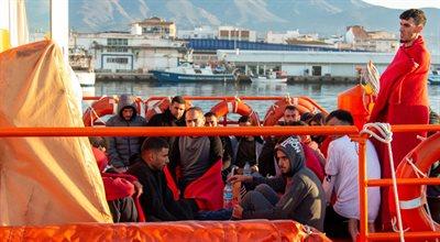 Kolejny szturm nielegalnych migrantów na włoską Lampedusę. 29 łodzi dotarło w ciągu doby